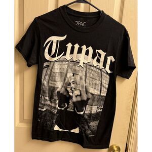 2PAC TUPAC RAW VIBES DOUBLE‎ MIDDLE FINGER BLACK SHIRT! SIZE S/M